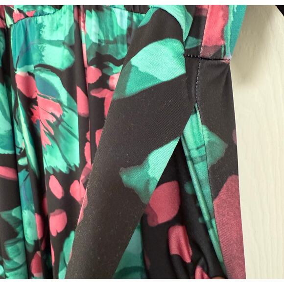 Torrid Women's Butterfly Print V-Neck With Side Pockets Dress Size 3 - Picture 10 of 16